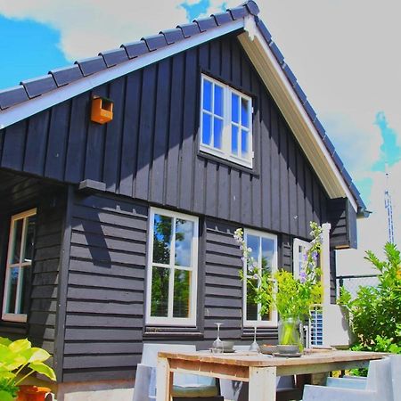 Uniek Houten Huis Nabij Bos En Plassen Hollandsche Rading 外观 照片