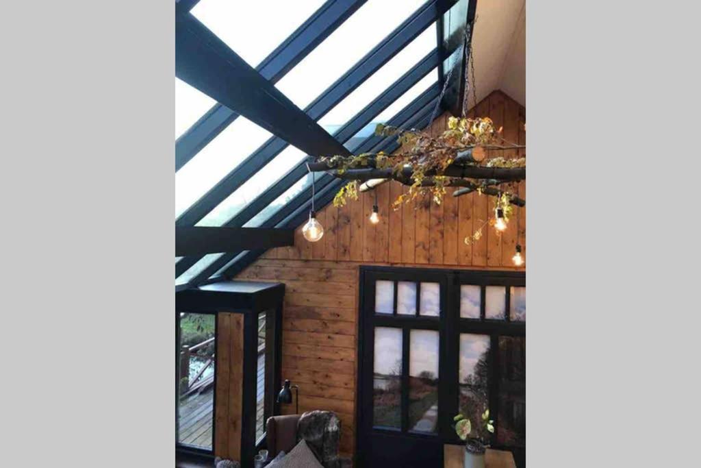 Uniek Houten Huis Nabij Bos En Plassen Hollandsche Rading 外观 照片