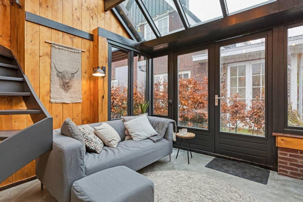 Uniek Houten Huis Nabij Bos En Plassen Hollandsche Rading 外观 照片